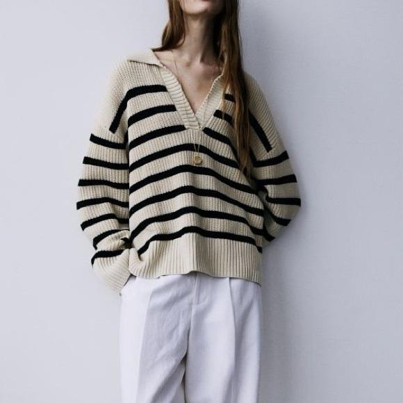 H&M Sweaters - Stripes knit Sweater